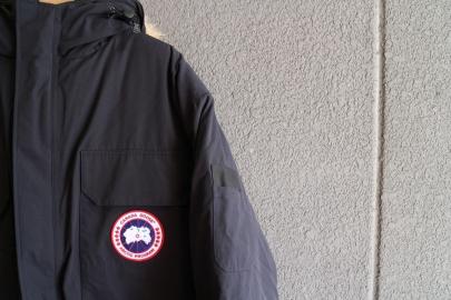 「インポートブランドのCANADA GOOSE 」