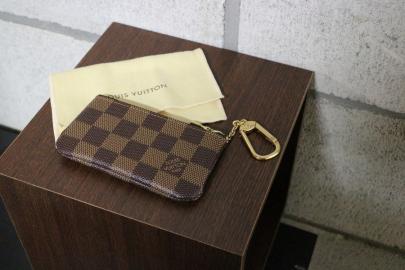 「ラグジュアリーブランドのLOUIS　VUITTON 」