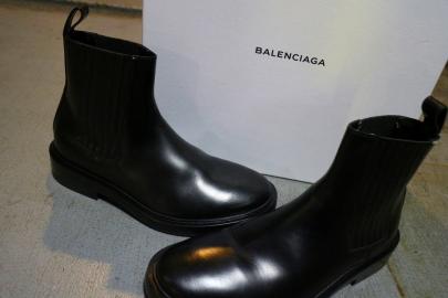 「インポートブランドのBALENCIAGA 」