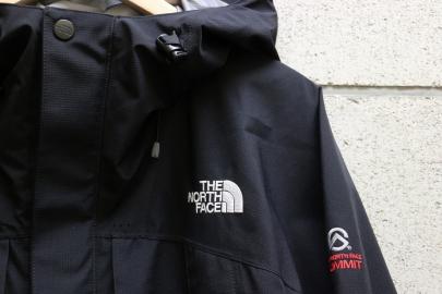 「アウトドアブランドのTHE NORTH FACE 」