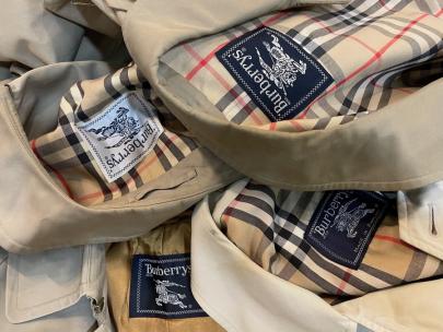 「インポートブランドのBURBERRY 」