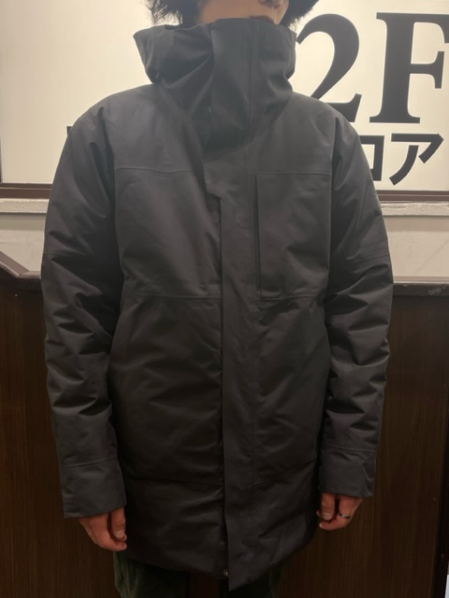 インシュレーティッドStoARC'TERYX アークテリクス THERME PARKA