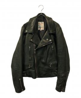 「アメカジブランドのLewis Leathers 」