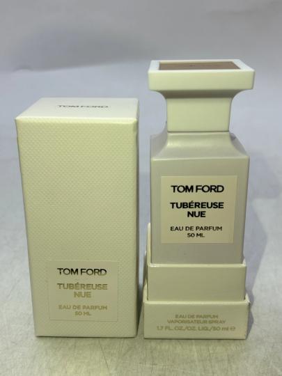 「ラグジュアリーブランドのTOM FORD 」