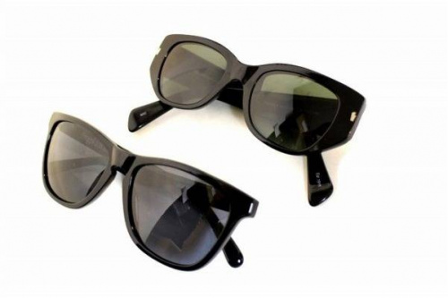 メンズのサングラス