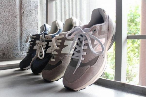 メンズのスニーカー