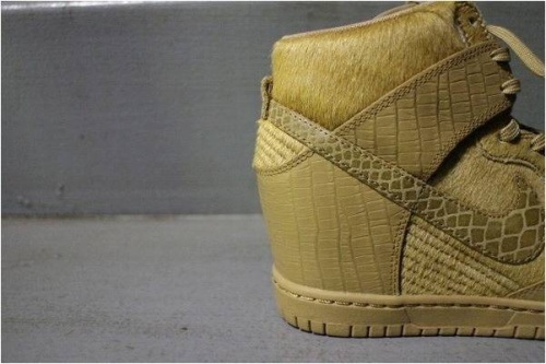 アンダーカバー