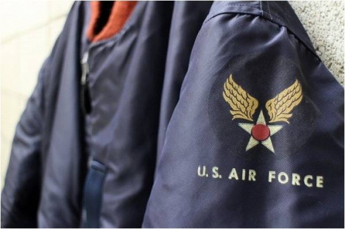 バズリクソンズのメンズ