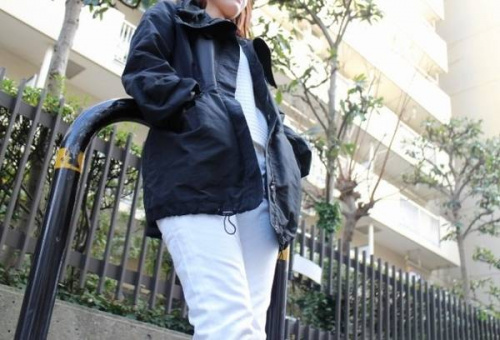 レディースのトップス