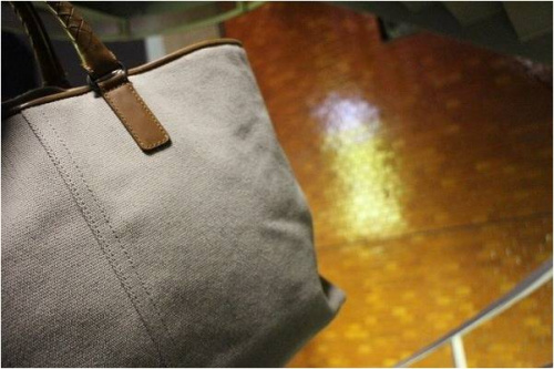 トートバッグのBOTTEGA VENETA