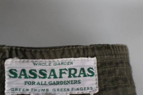 メンズのボトムス