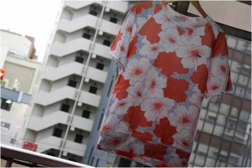 メンズのトップス