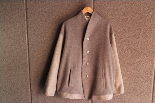 ショールカラーのthe sakaki