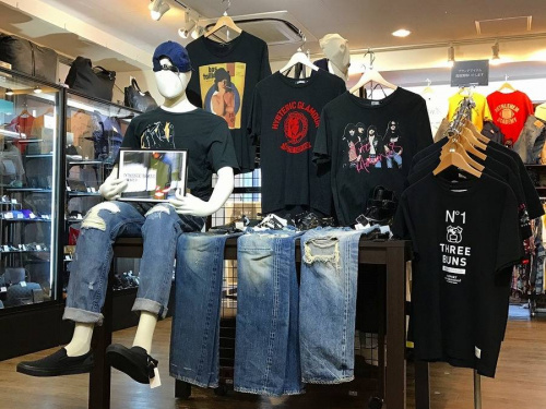 デニムパンツの古着