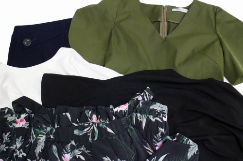 アドーアのパンツ