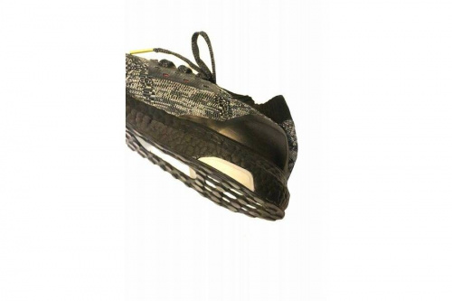 葛西のスニーカー