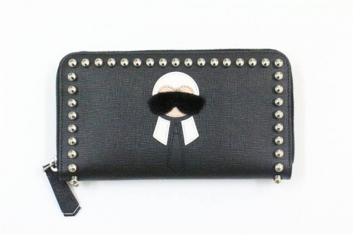 フェンディのラグジュアリーブランド