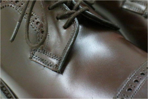 コードバンの靴