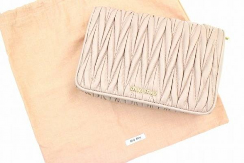 買取のミュウミュウ