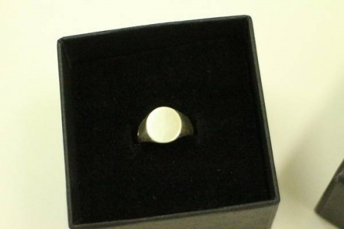 ラグジュアリーブランドのTOMWOOD