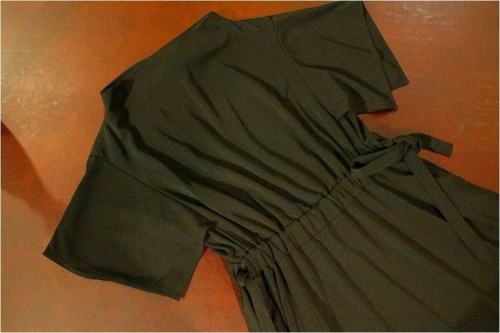 キャリアファッションのADORE