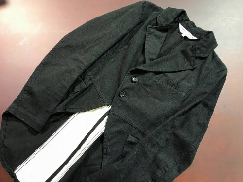 ラグジュアリーブランドのcomme des garcons