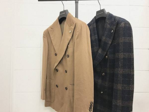 ビジネスアイテムの葛西