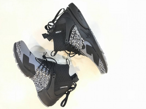 買取入荷のストリートブランド