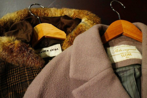 買取入荷のキャリアファッション