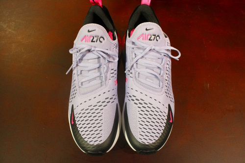 スポーツブランドのNIKE