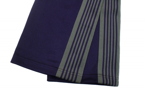 トラックパンツ