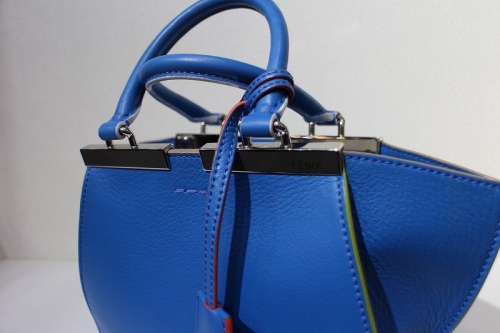葛西 古着のFENDI フェンディ