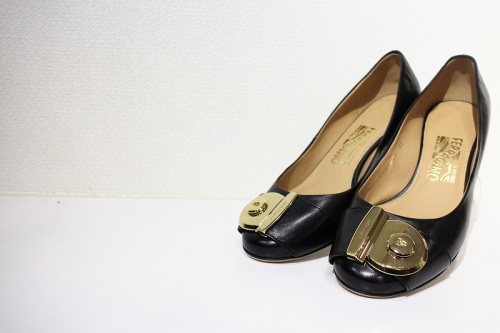 買取入荷のラグジュアリーブランド