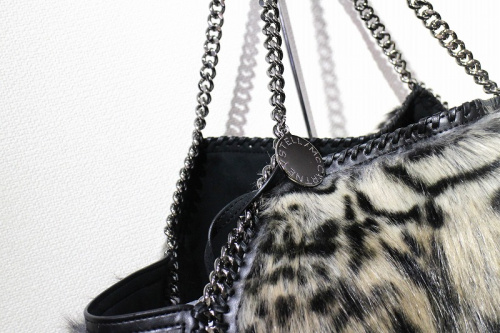 買取入荷のラグジュアリーブランド