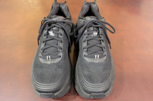 買取入荷のホカオネオネ