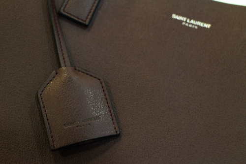 Saint Laurent Paris　のサンローラン