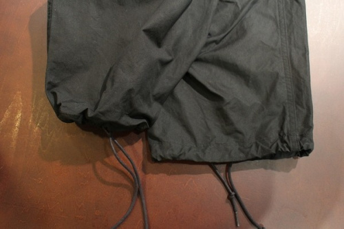 クライミングパンツの葛西