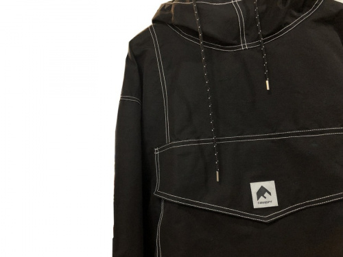 フラッグスタッフのアノラックパーカー