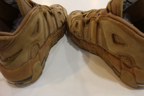 モアテンのナイキ