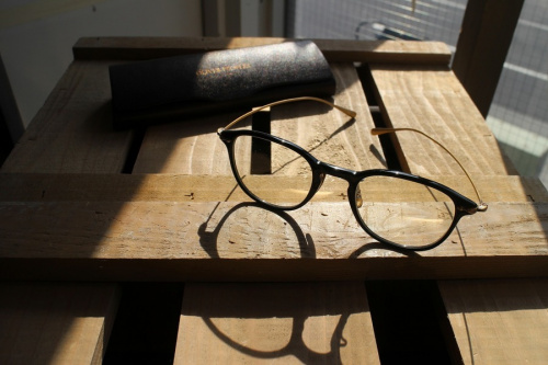 インポートブランドのOLIVER PEOPLES（オリバーピープルズ）