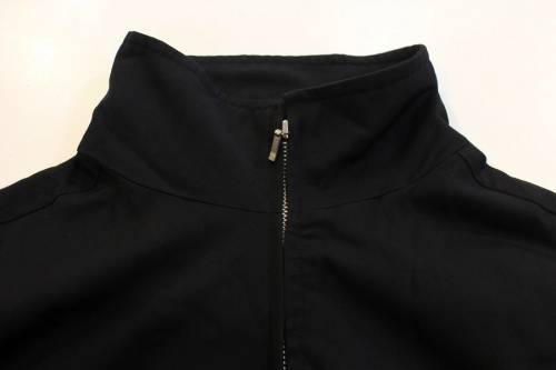 ワイズのジップジャケット