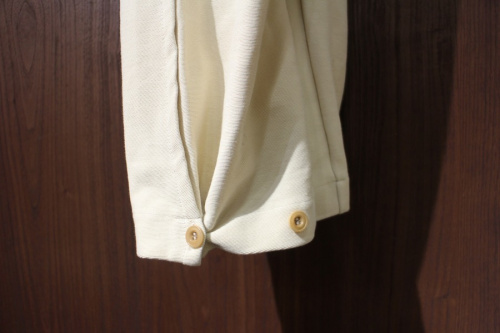 ルメールのイージーパンツ