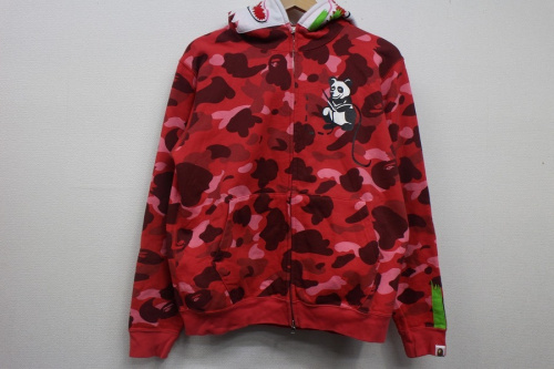 エイプのシャークパーカー