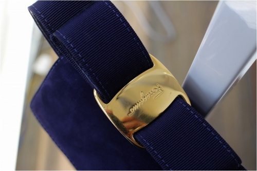 サルヴァトーレ フェラガモの葛西 古着