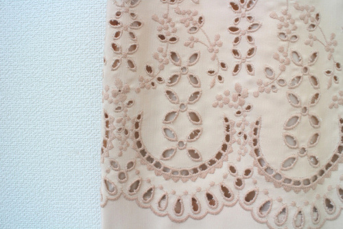 デイジーリンフォクシーのシルクウールワンピース