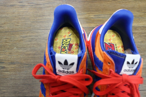 ローカットスニーカーのメンズ