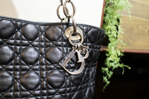 ラグジュアリーブランドのChristian Dior