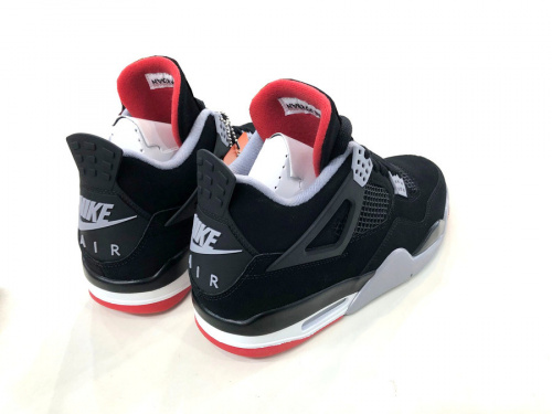 葛西　スニーカーのNIKE　葛西