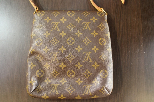 LOUIS　VUITTONのルイヴィトン