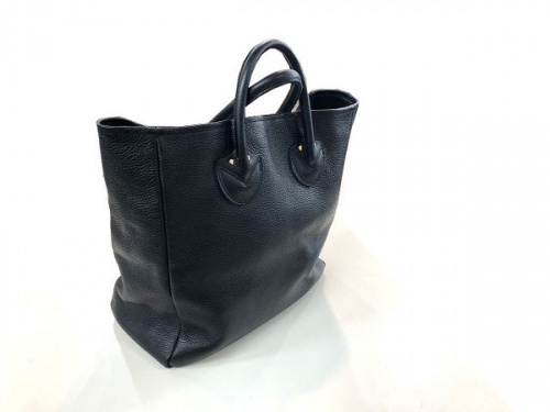 ヤングアンドオルセンの葛西　バッグ